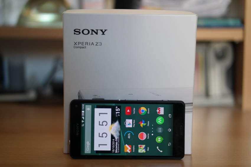 Sony Xperia Z3 Compact-2