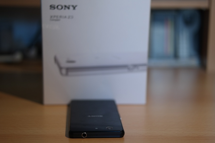 Sony Xperia Z3 Compact-4